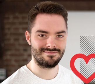 Werbeagentur Köln freut sich über Mitarbeiter des Monats Patrick